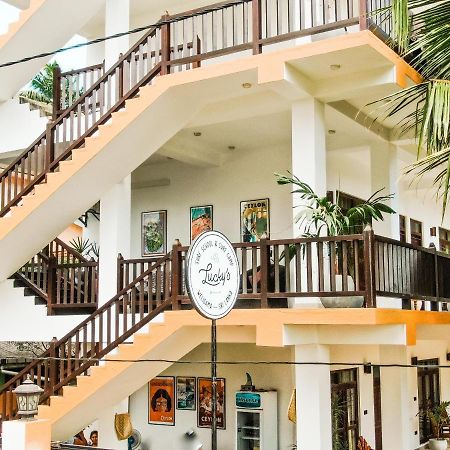 Lucky'S Surf Camp Bed and Breakfast Weligama Eksteriør billede