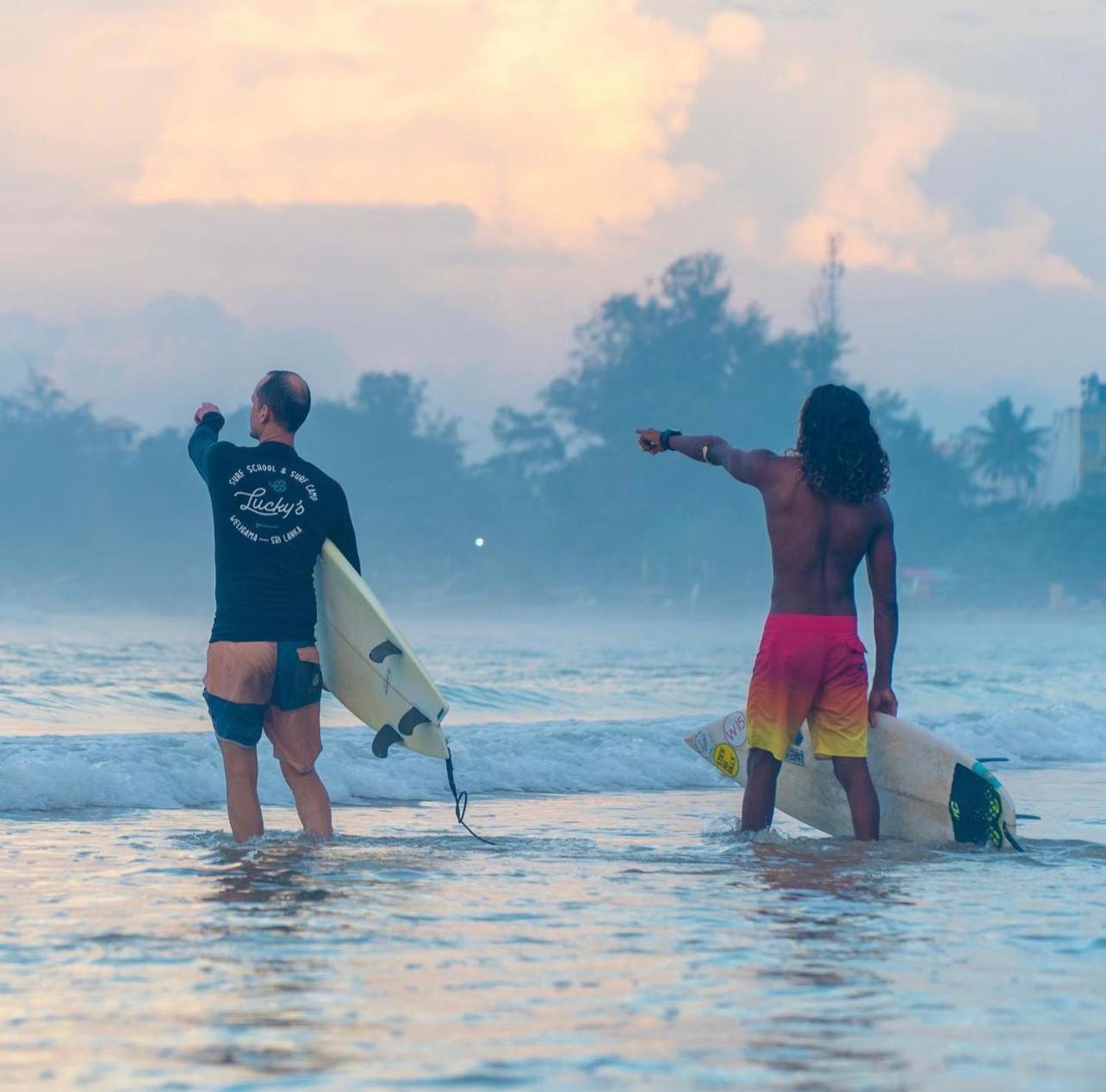 Lucky'S Surf Camp Bed and Breakfast Weligama Eksteriør billede