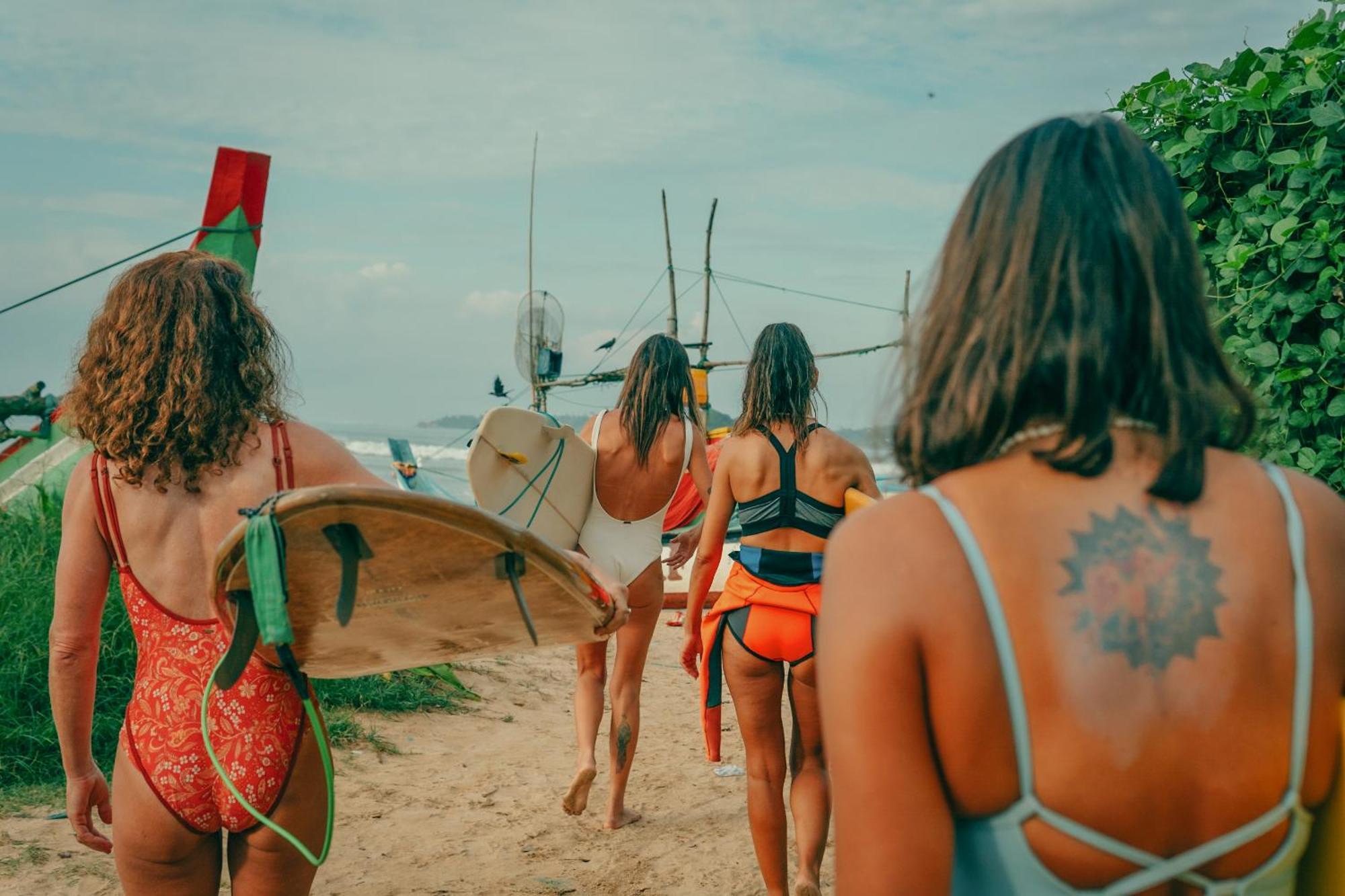 Lucky'S Surf Camp Bed and Breakfast Weligama Eksteriør billede